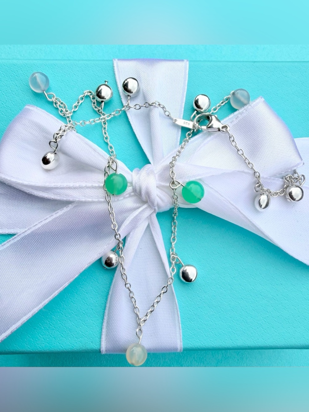 Tiffany & Co. RARE RETIRED Chrysoprase, Chalcedony, Silver Bead Necklace, 14.75"